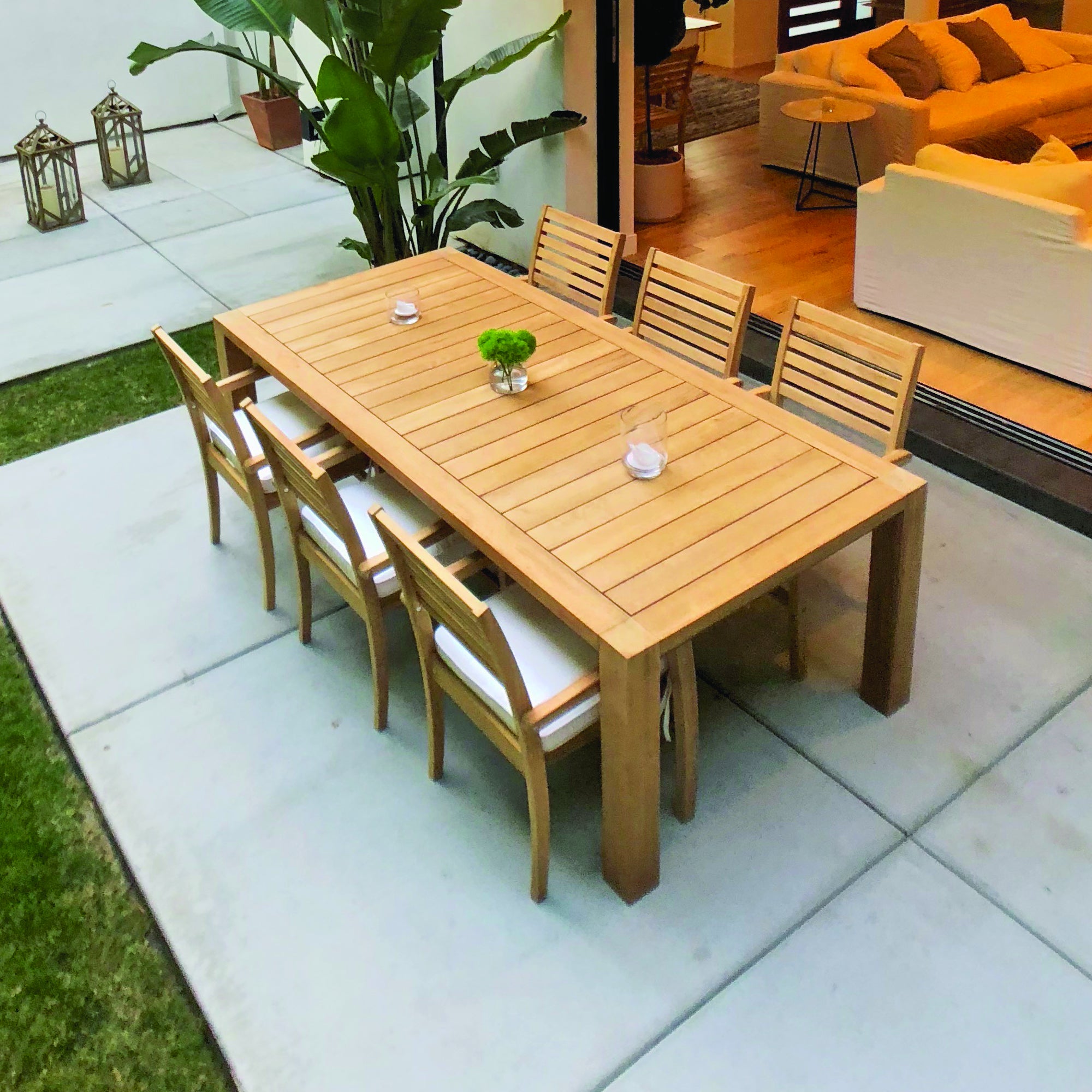 Teak Outdoor Set (Img 1)