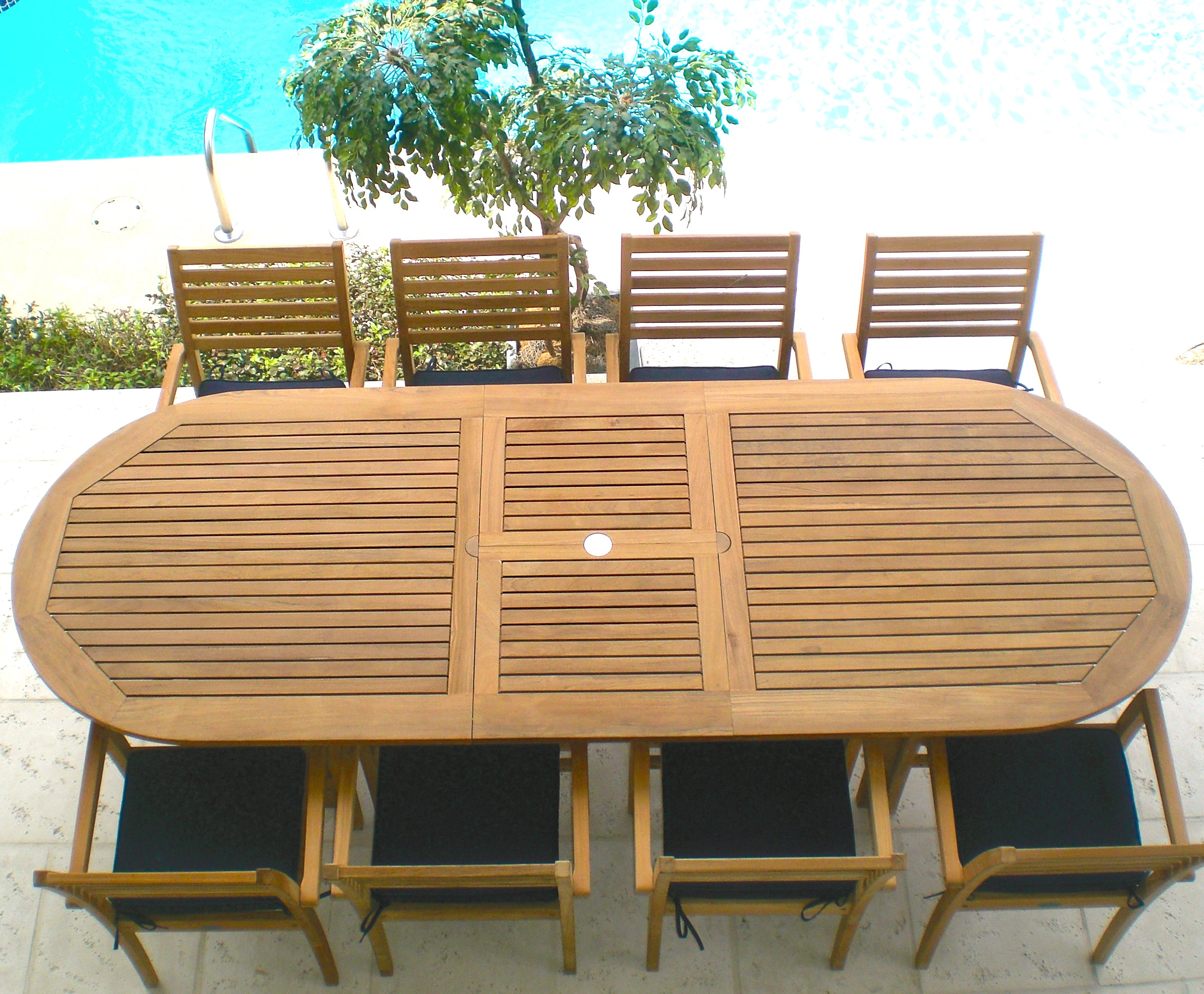 Teak Outdoor Dining Table for 10 (Img 2)