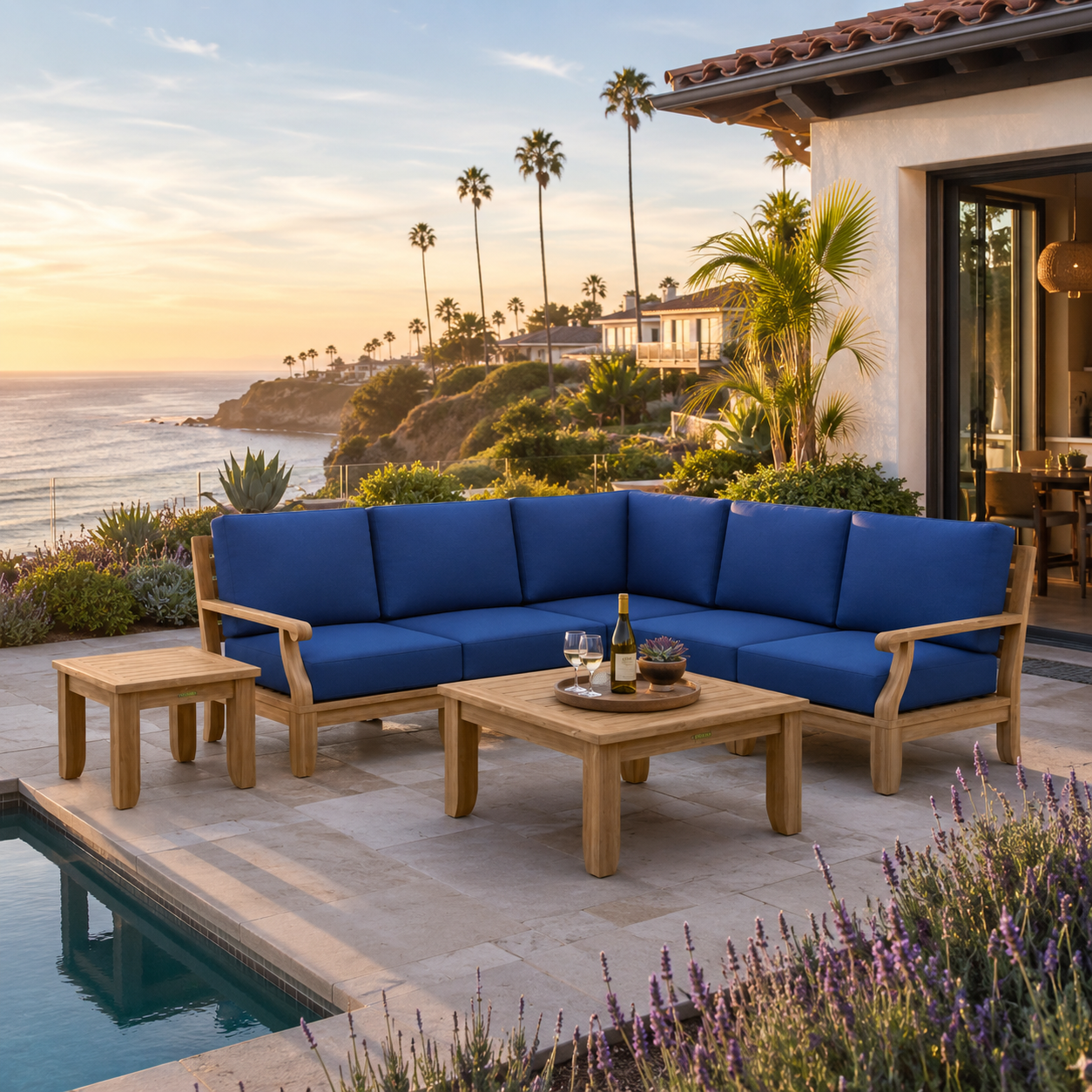 Outdoor Furniture for <em>La Jolla</em> Living