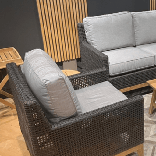 Teak Lounge Chair With Arms - Cannes - Teak HQ™