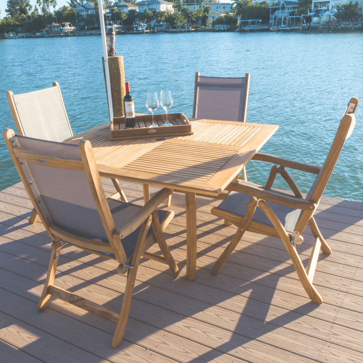 Teak outdoor furniture for Orlando patios and humid Florida conditions